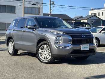 三菱 アウトランダー ＰＨＥＶ M ワンオーナー　純正ナビ　360カメラ　