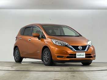 日産 ノート e－パワー X Vセレクション 禁煙車 純正7型ナビ 全方位カメラ 衝突軽減
