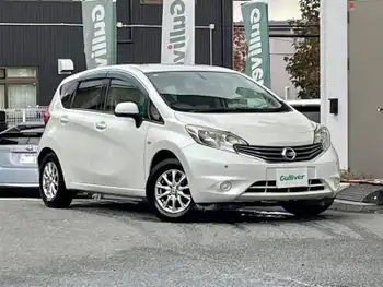 日産 ノート X DIG－S 純正ナビ、フルセグTV、コーナーセンサー