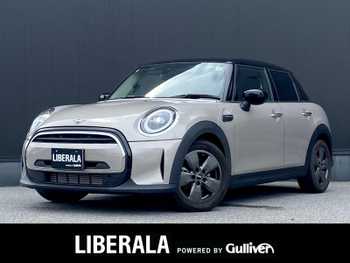 ＭＩＮＩ ＢＭＷ ミニ クーパー D エッセンシャルトリム