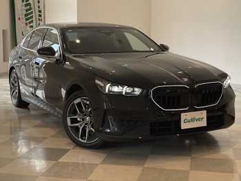 ＢＭＷ ＢＭＷ ５２３ｉ エクスクルーシブ 純正ナビ 全方位 HUD  Pアシ 社外グリル