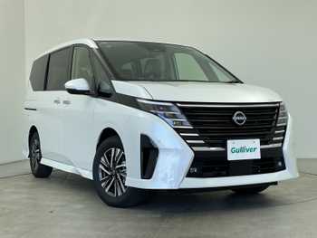 日産 セレナ e－パワー ハイウェイスター V 登録済未使用車 12.3型ナビ 後席モニター