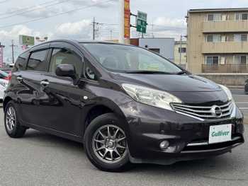 日産 ノート メダリスト エマージェンシーB エマブレ 純正ナビ フルセグ 全方位 ETC