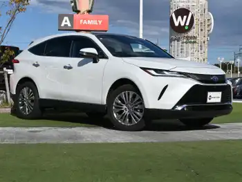 トヨタ ハリアー ハイブリッド Z レザーパッケージ