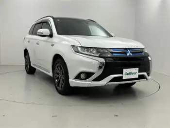 三菱 アウトランダー ＰＨＥＶ Sエディション サンルーフ 温水式ヒーター ロックフォード