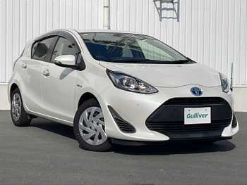 トヨタ アクア S スタイルブラック