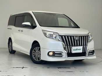 トヨタ エスクァイア Gi 純正ナビ リアエンターテインメント 純正AW