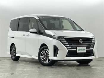 日産 セレナ ハイウェイスター V 未使用車 プロパイロット ハーフレザー