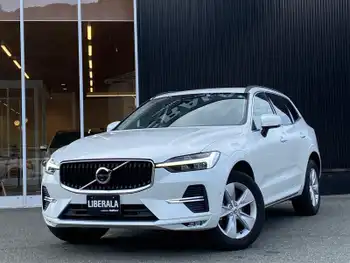ボルボ ボルボ ＸＣ６０ プラス B5 1オーナー 白革 記録簿 禁煙車 ドラレコ