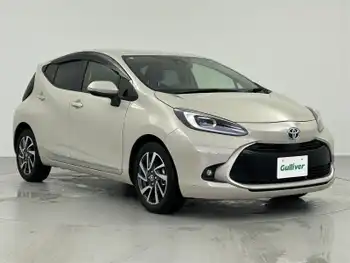 トヨタ アクア Z 純正10.5型ナビ バックカメラ 前後ドラレコ