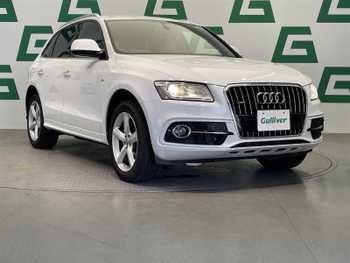 アウディ Ｑ５ 2．0 TFSI クワトロ Sライン 禁煙車 Sラインパッケージ ナビ Bluetooth