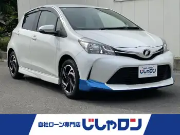 トヨタ ヴィッツ U 社外ナビ　フルセグ　Bカメラ　ドラレコ