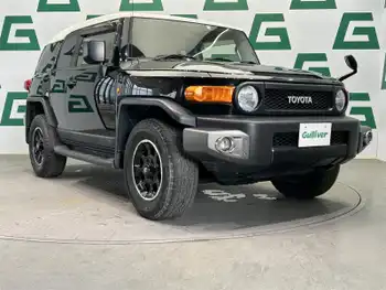 トヨタ ＦＪクルーザー ブラックカラーパッケージ SDナビ Bカメラ 後席モニター 4WD