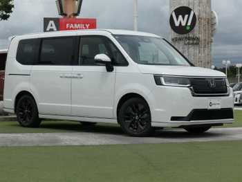 ホンダ ステップワゴン スパーダ eHEV 登録済未使用車