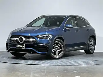 メルセデス・ベンツ ＧＬＡ２００ｄ 4マチック AMGライン サンルーフ レザーシート 360°カメラ