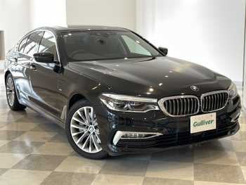 ＢＭＷ ５３０ｉ ラグジュアリー 電動ガラスサンルーフ　360度カメラ　ETC