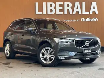 ボルボ ＸＣ６０ T5 AWD モーメンタム