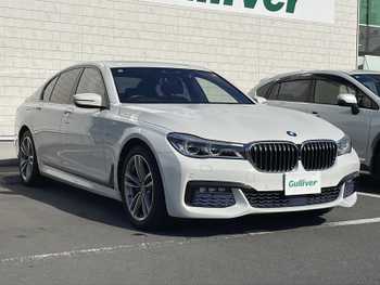 ＢＭＷ ７４０ｉ Mスポーツ 純正ナビ　地デジTV　全周囲カメラ