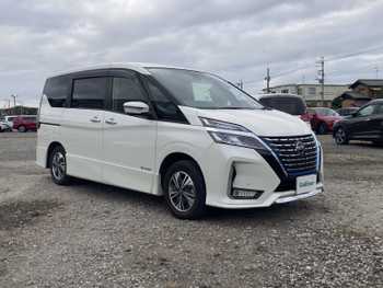 日産 セレナ e－パワー ハイウェイスター V