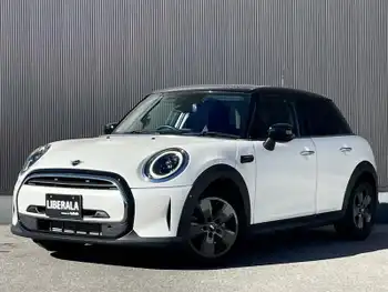 ＭＩＮＩ ＢＭＷ ミニ クーパー D クラシックトリム