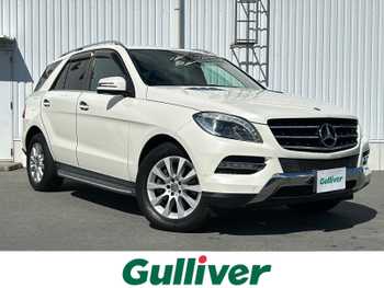 メルセデス・ベンツ ＭＬ３５０ ブルーテック 4マチック 純正ナビ クルコンバックカメラ パワ-シ-ト