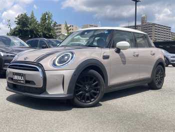 ＭＩＮＩ ＢＭＷ ミニ クーパー D クラシックトリム ディスプレイA Bカメラ 半革 LED PDC ETC