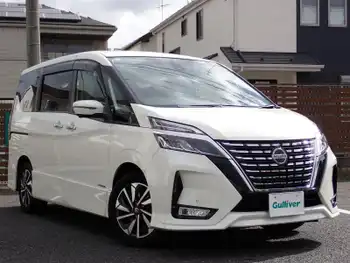 日産 セレナ ハイウェイスター V 純正9インチナビ　フリップダウンモニター