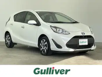 トヨタ アクア S スタイルブラック 禁煙 純正ナビ Bカメラ スマートキー LED