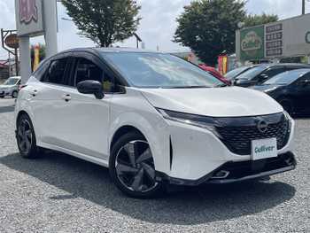 日産 オーラ G FOUR レザーエディション