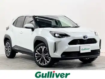 トヨタ ヤリスクロス ハイブリッド Z 純正ナビ　衝突軽減　全方位カメラ　ETC