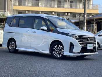 日産 セレナ e－パワー ハイウェイスター V