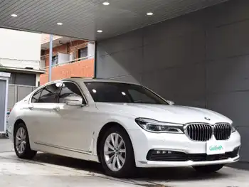 ＢＭＷ ７４０ｅ アイパフォーマンスエクゼクティブ サンルーフ  ドライビングアシストプラス