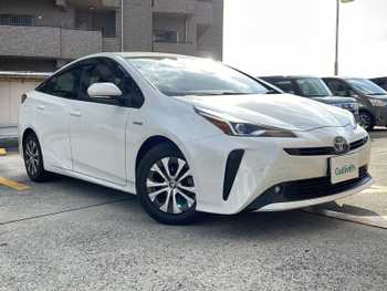 トヨタ プリウス A