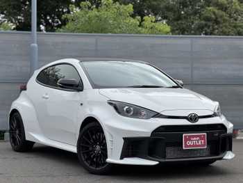 トヨタ ＧＲヤリス RC 18インチパッケージ サブラジーター 縦引き