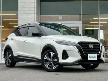 日産 キックス X 純正ナビ 全方位カメラ 純正エアロ