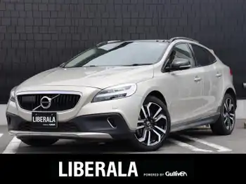 ボルボ Ｖ４０ クロスカントリー T5 AWD クラシックED シティセーフティパノラマガラスルーフ HDD