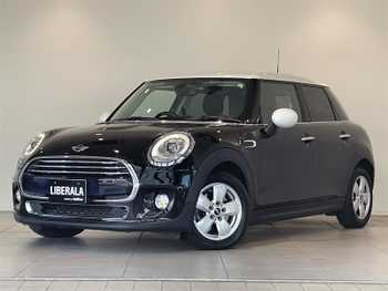 ＭＩＮＩ ＢＭＷ ミニ クーパー ペッパーPKG UKドアノブ UKシフト純正ナビ