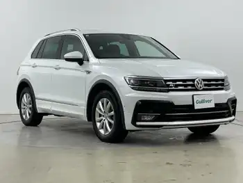 フォルクスワーゲン ティグアン TDI 4モーション Rライン サンルーフ・オールインセーフティ・ACC