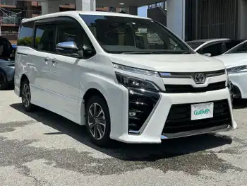 トヨタ ヴォクシー ZS 煌Ⅲ 11インチナビ　12.8インチモニター　