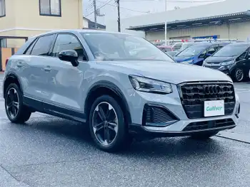 アウディ アウディ Ｑ２ TFSIブラックスタイルプラス