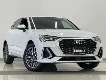 アウディ Ｑ３ SB 35TFSI Sライン プラスPKG アシスタンスPKG 純正メモリナビ