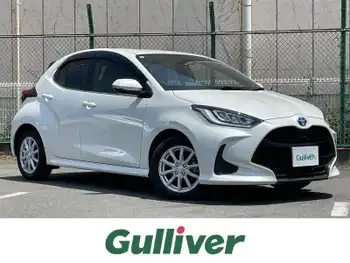 トヨタ ヤリス ハイブリッド Z 純正ナビ バックモニター シートヒーター