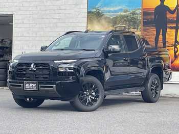 三菱 トライトン GSR ナビ フルセグTV 全方位カメラ 革シート