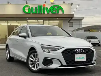 アウディ アウディ Ａ３ SB 30TFSI 走行8756キロ 車検9年5/26 メーカーナビ