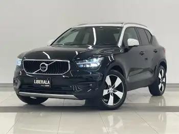 ボルボ ＸＣ４０ T4 AWD モメンタム 純正SENSUSナビ　360°カメラ　ETC