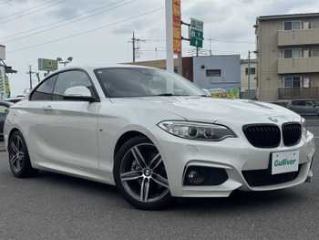 ＢＭＷ ２２０ｉ クーペ スポーツ 衝突軽減 純正ナビ Bカメラ KW車高調 黒革