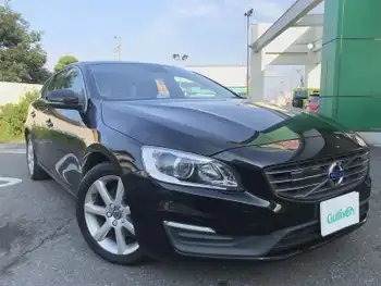 ボルボ Ｖ６０ D4 SE ワンオーナー/革シート/純正ナビ/クルコン