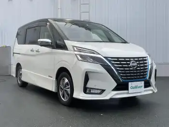 日産 セレナ e－パワー ハイウェイスター V プロパイロット 10インチナビ 後席モニター