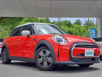 ＭＩＮＩ ＢＭＷ ミニ クーパー D クラシックトリム 禁煙ワンオーナ　ドライビングアシスPKG+