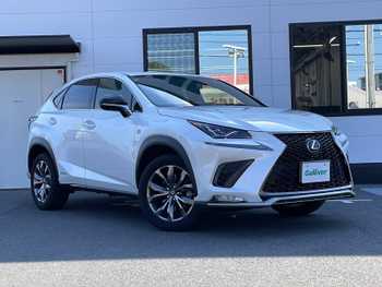 レクサス ＮＸ 300h Fスポーツ 1オナ 純正ナビ サンルーフ Fスポーツ